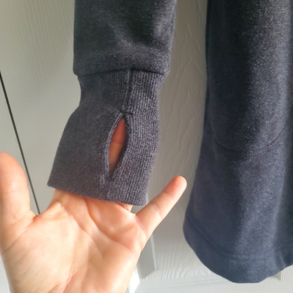 Like new! Super soft and cozy charcoal grey Athleta hooded cardigan size XXS - Picture 2 of 6
